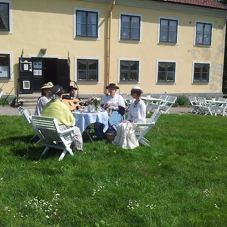 Vagnhärad Tullgarns Vardshus Bed & Breakfast エクステリア 写真