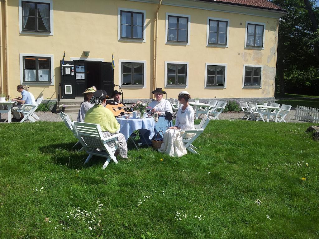 Vagnhärad Tullgarns Vardshus Bed & Breakfast エクステリア 写真