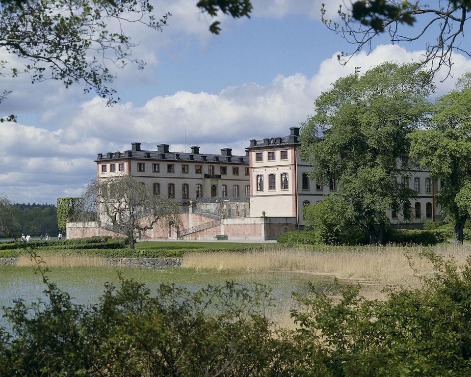 Vagnhärad Tullgarns Vardshus Bed & Breakfast エクステリア 写真