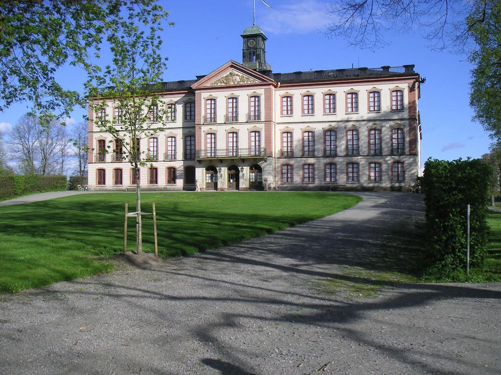 Vagnhärad Tullgarns Vardshus Bed & Breakfast エクステリア 写真